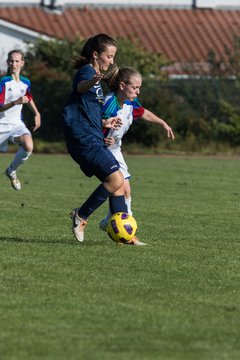 Bild 343 - B-Juniorinnen Krummesser SV - SV Henstedt Ulzburg : Ergebnis: 0:3